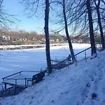 Toparti Idill Vendeghaz فيلة Kisszékely