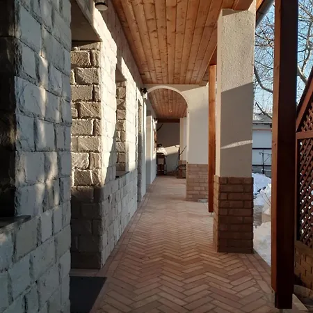 Villa Tóparti Idill *